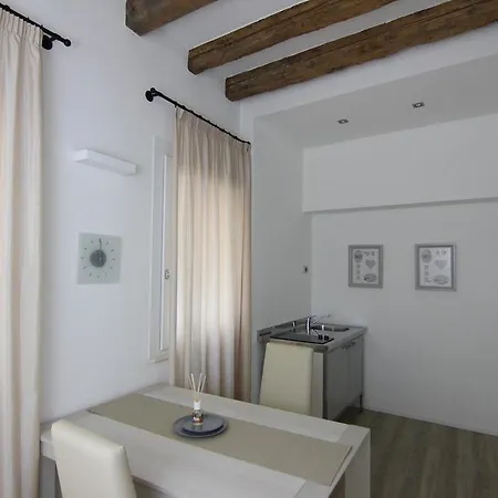 San Vitale 27 Βερόνα