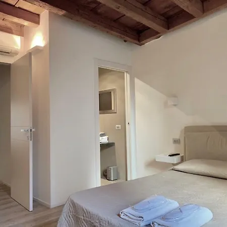San Vitale 27 * Βερόνα